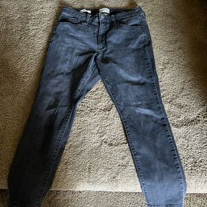 Universal threads jeans size 9